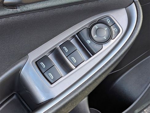 Used 2024 Chevrolet Malibu LT image 15