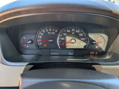 Used 2008 Cadillac DTS w/ Sun And Sound Package FWD image 13