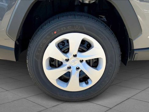 New 2025 Toyota RAV4 LE image 11