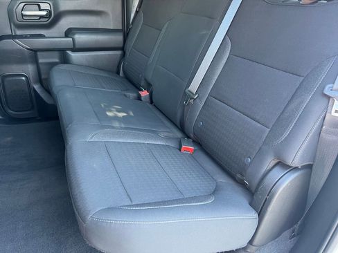 Used 2022 Chevrolet Silverado 1500 LT AWD/4WD image 15