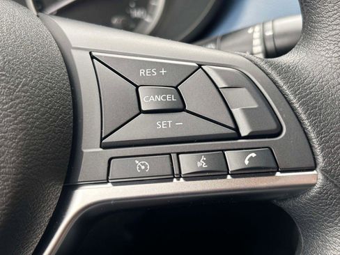 New 2025 Nissan Versa SV w/ Trunk Package FWD image 23