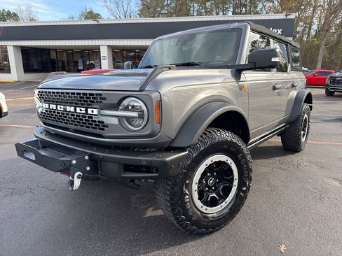 Used 2021 Ford Bronco Badlands AWD/4WD image 1