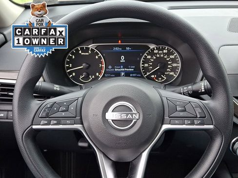 Used 2024 Nissan Altima 2.5 SV AWD/4WD image 19