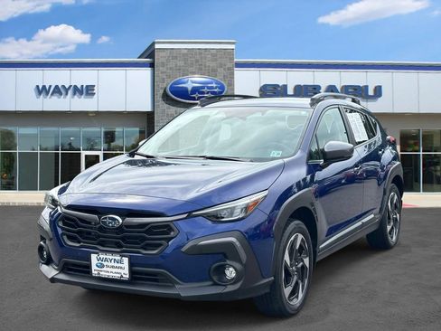 Used 2024 Subaru Crosstrek 2.5i Limited AWD/4WD image 2
