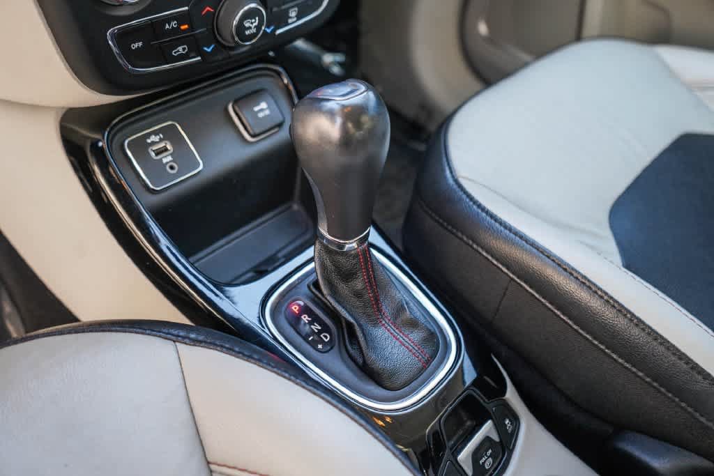 Used 2021 Jeep Compass Limited FWD image 21