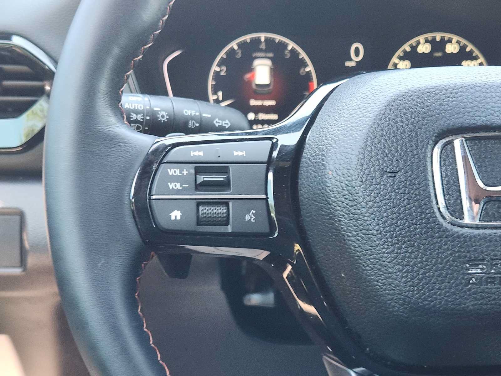 Used 2024 Honda Pilot TrailSport image 28