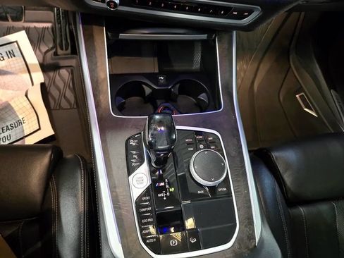 Used 2020 BMW X5 M50i image 14