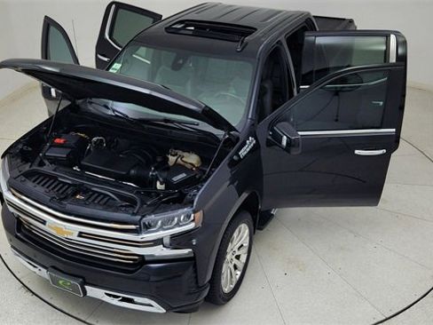 Used 2021 Chevrolet Silverado 1500 High Country w/ Technology Package image 87