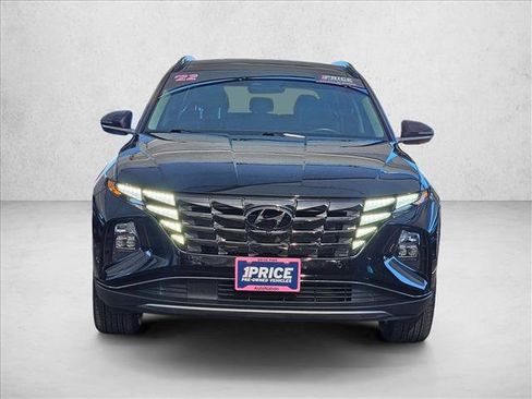 Certified 2022 Hyundai Tucson Limited FWD image 2