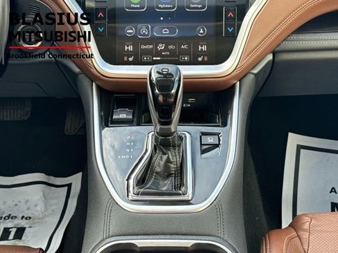 Used 2020 Subaru Outback Touring XT image 28