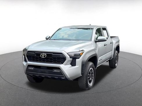 Used 2025 Toyota Tacoma TRD Off-Road AWD/4WD image 7