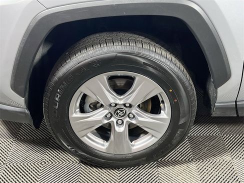 Certified 2024 Toyota RAV4 XLE image 28