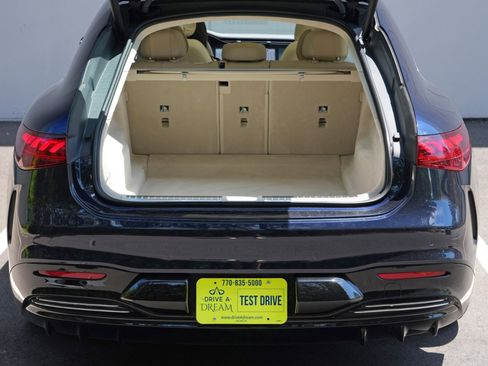 Used 2023 Mercedes-Benz EQS 580 4MATIC Sedan image 9