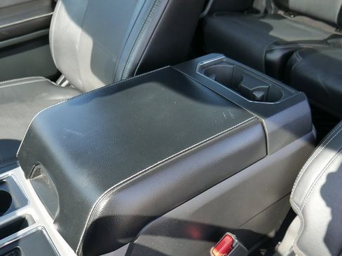 Used 2015 Ford F150 Lariat image 45