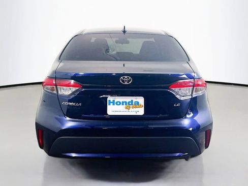 Used 2022 Toyota Corolla LE FWD image 21