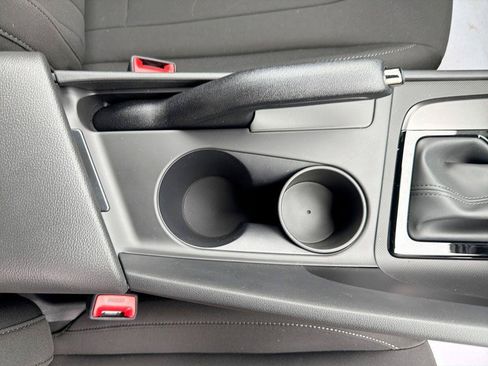 New 2026 Hyundai Elantra Sport FWD image 28