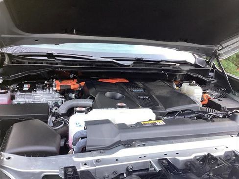 Certified 2024 Toyota Sequoia Platinum image 24