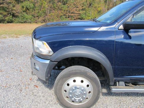 Used 2018 RAM 5500 SLT w/ Quick Order Package 29G SLT image 10