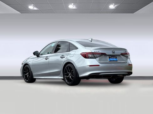 Certified 2025 Honda Civic Sport image 3