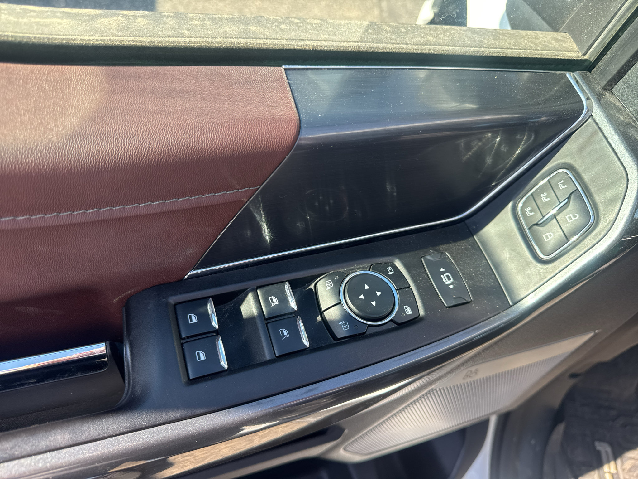 Used 2023 Ford F150 Lariat w/ Equipment Group 502A High AWD/4WD image 22