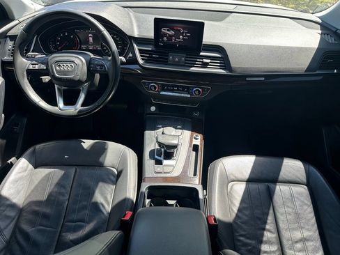 Used 2019 Audi Q5 2.0T Premium w/ Convenience Package AWD/4WD image 40