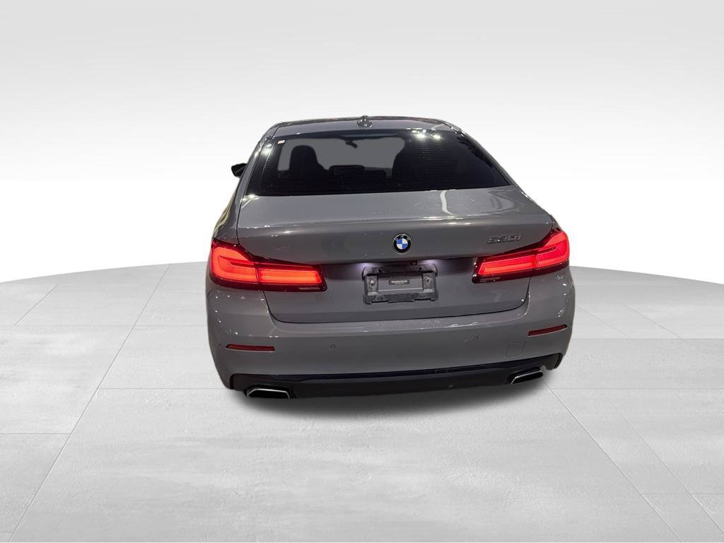 Used 2021 BMW 530i RWD image 4