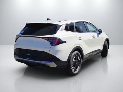 New 2026 Kia Sportage LX FWD image 6