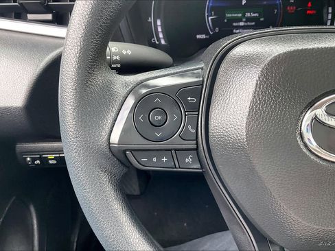 Used 2026 Toyota Corolla LE image 21