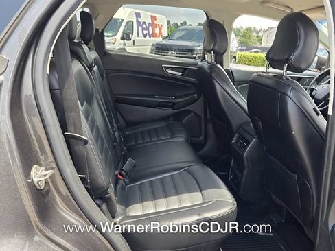 Used 2017 Ford Edge SEL w/ Equipment Group 201A FWD image 18