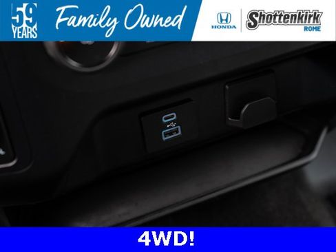 Used 2023 Ford F150 XLT image 27