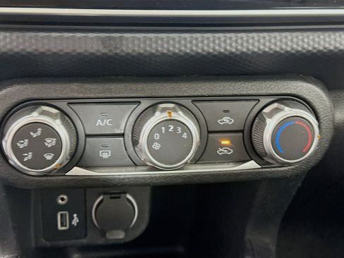 Used 2024 Nissan Kicks S image 22