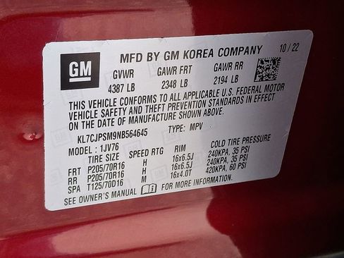 Used 2022 Chevrolet Trax LT w/ LT Convenience Package image 29