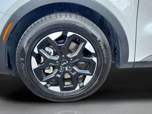 Used 2025 Kia Sorento S w/ Panoramic Sunroof Package FWD image 29