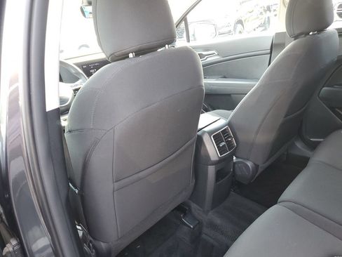 Used 2023 Kia Sportage LX AWD/4WD image 14