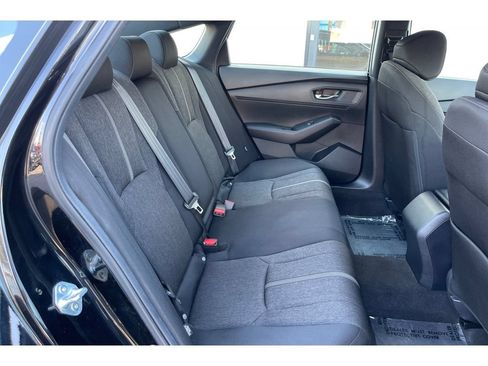 Used 2024 Honda Accord Sport image 17
