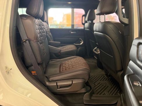 Used 2026 Nissan Armada Platinum AWD/4WD image 24
