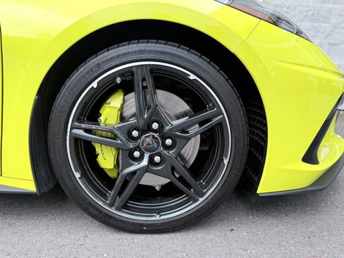 Used 2021 Chevrolet Corvette Stingray Premium Cpe w/ Z51 Performance Package RWD image 53