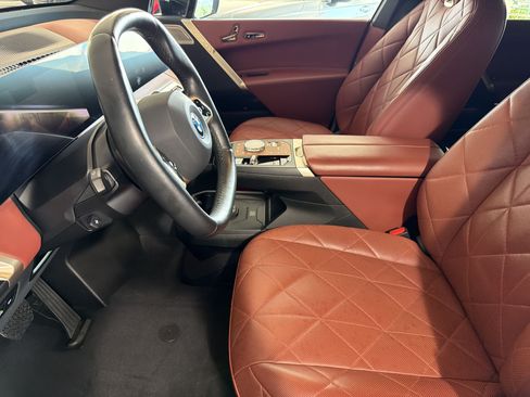 Used 2023 BMW iX M60 w/ Executive Package AWD/4WD image 3