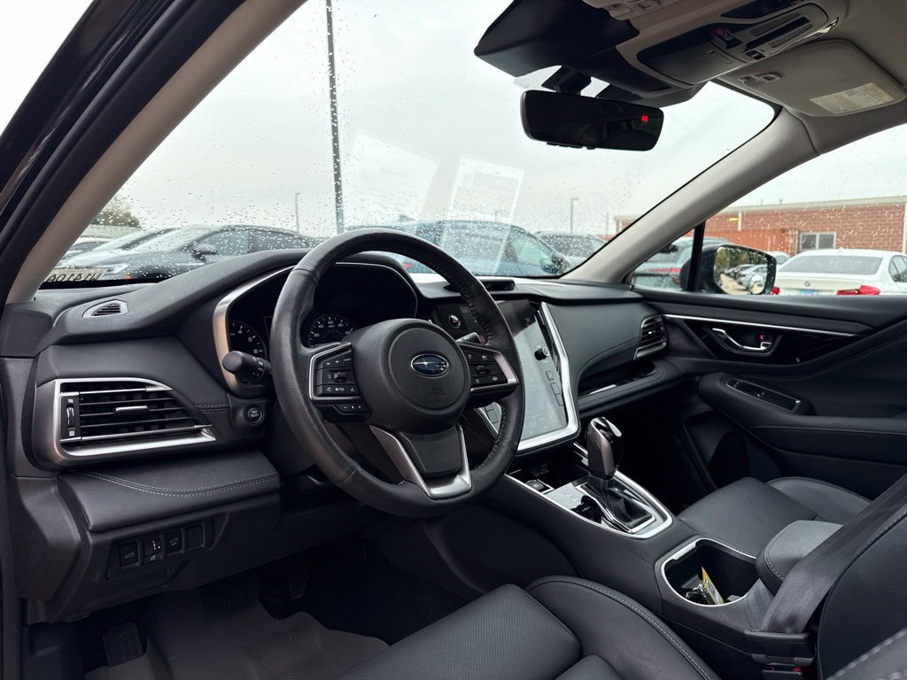 Used 2023 Subaru Outback Limited AWD/4WD image 4