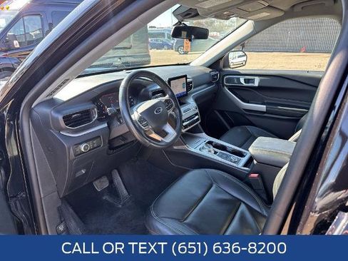 Certified 2022 Ford Explorer XLT w/ Equipment Group 202A image 27
