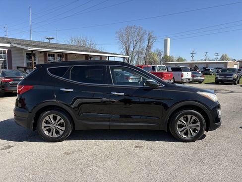 Used 2013 Hyundai Santa Fe Sport image 2