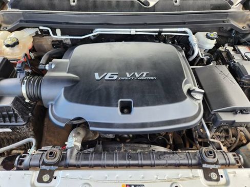 Used 2017 Chevrolet Colorado Z71 AWD/4WD image 26
