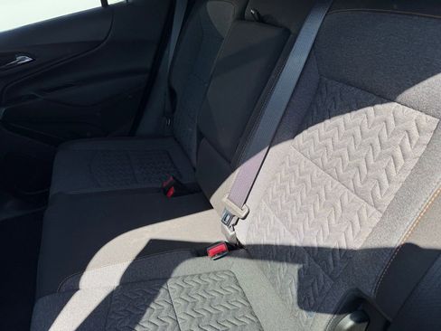 Used 2024 Chevrolet Equinox LT image 19