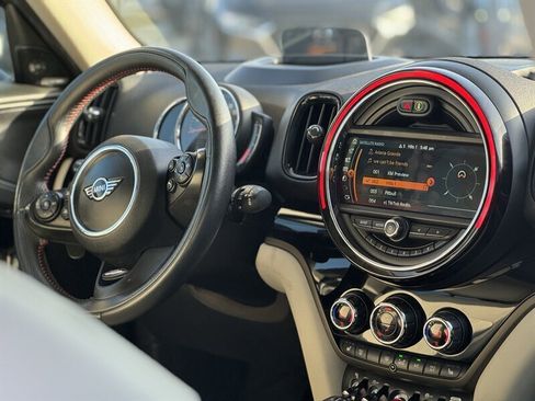 Used 2019 MINI Cooper Countryman S w/ Driver Assistance Package image 8