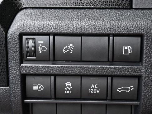 Certified 2026 Toyota 4Runner Limited AWD/4WD image 15