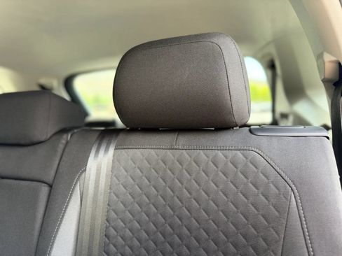 Used 2019 Volkswagen Tiguan S w/ Driver Assistance Package FWD image 23
