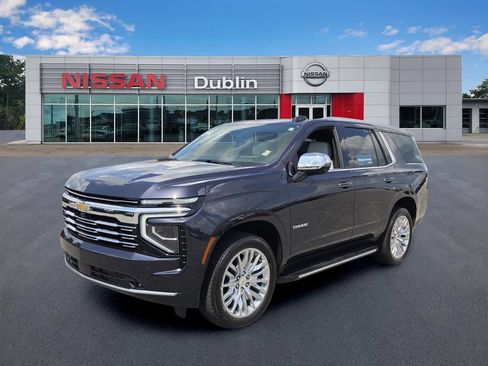 Certified 2025 Chevrolet Tahoe Premier RWD image 1