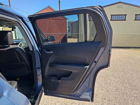 Used 2011 GMC Terrain SLT image 4