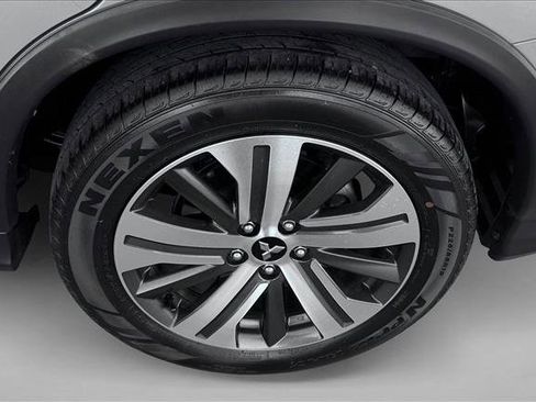 Used 2024 Mitsubishi Outlander Sport SE image 9