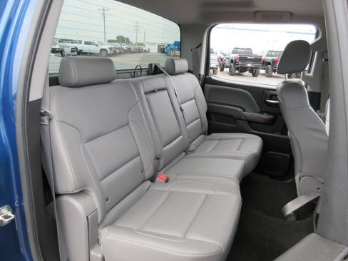 Used 2015 GMC Sierra 1500 SLT w/ SLT Crew Cab Value Package AWD/4WD image 25